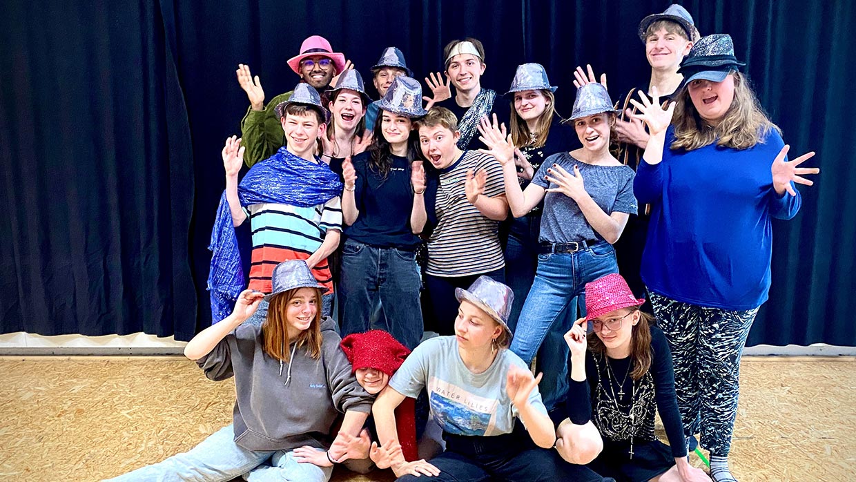 Theater Pfütze Wer-kriegt-sein-Leben-schon-auf-die-Reihe Theater Pfütze Wer-kriegt-sein-Leben-schon-auf-die-Reihe