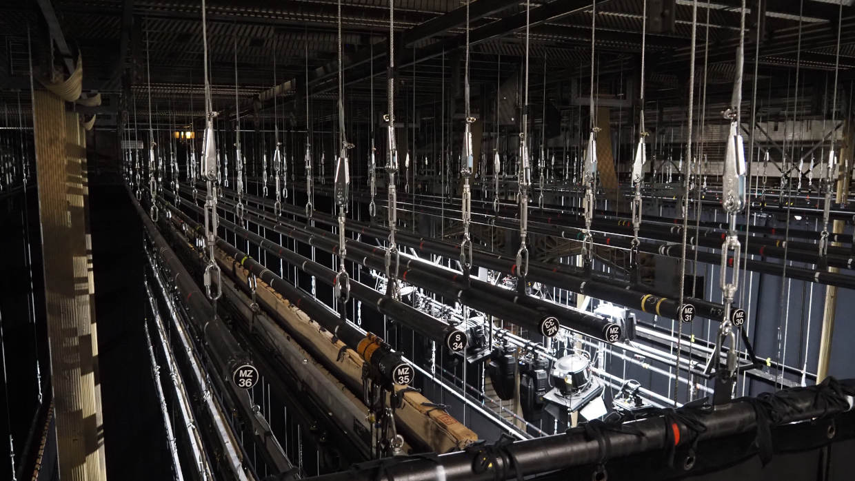 buehnentechnikfuehrung-oper buehnentechnikfuehrung-oper