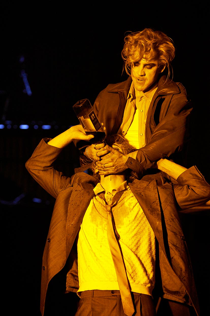 15 Eines langen Tages